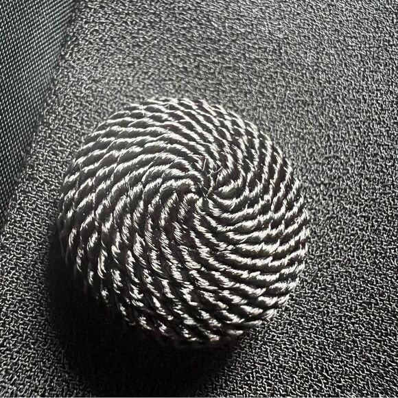 Talbots Woman Black Blazer Size 24 EUC - Picture 5 of 8